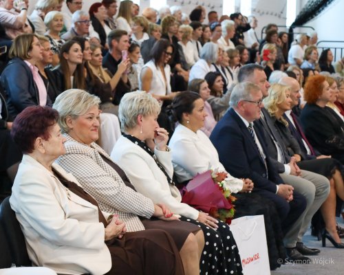 Jedynka łączy pokolenia! Jubileusz 90-lecia Publicznej Szkoły Podstawowej nr 1 w Grójcu